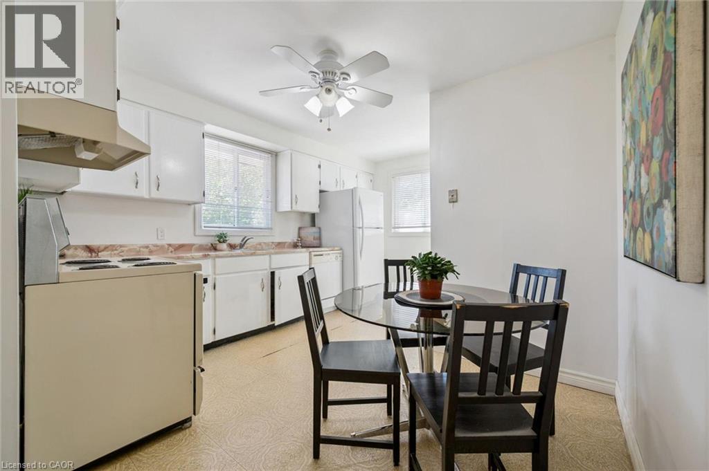 95 MOUNTFORD Drive - Image 5