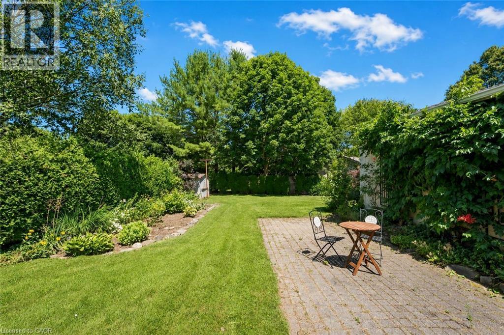 95 MOUNTFORD Drive - Image 13