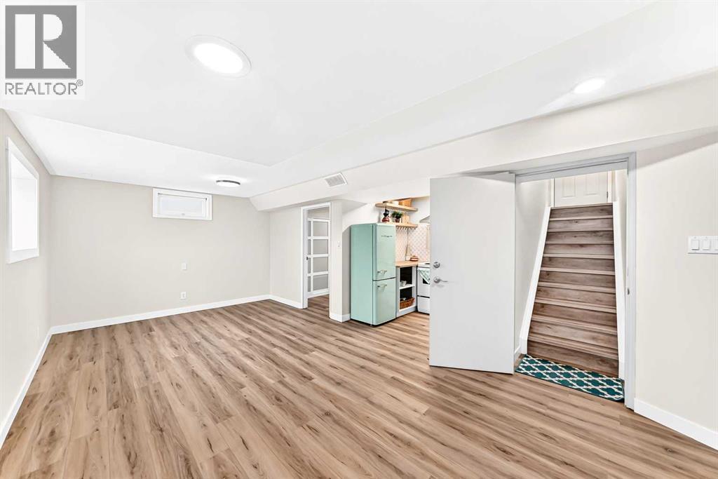 42 Rundlelawn Close NE - 17