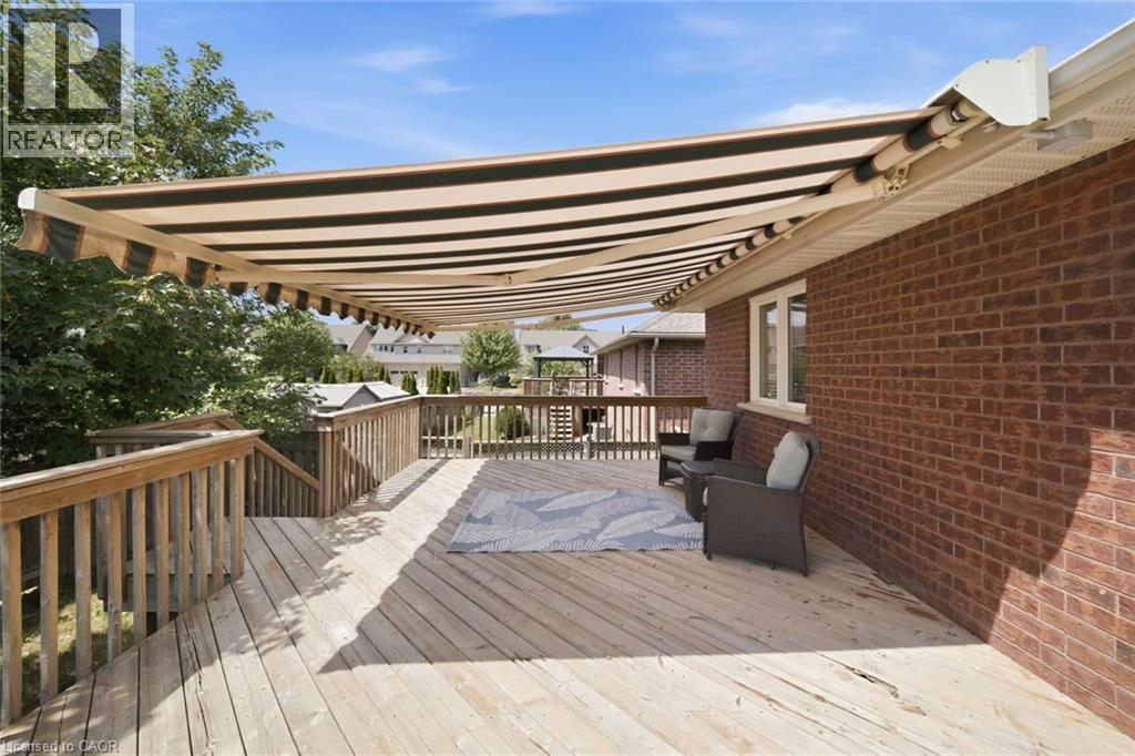 6 WESTVIEW Court - 39