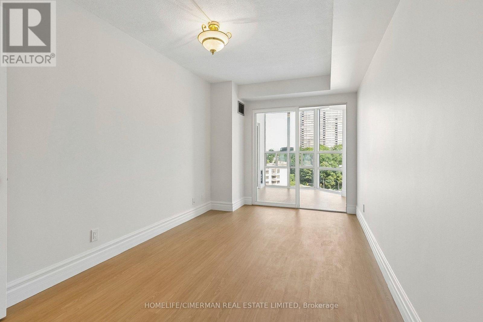 #1207 195 WYNFORD DRIVE - 21