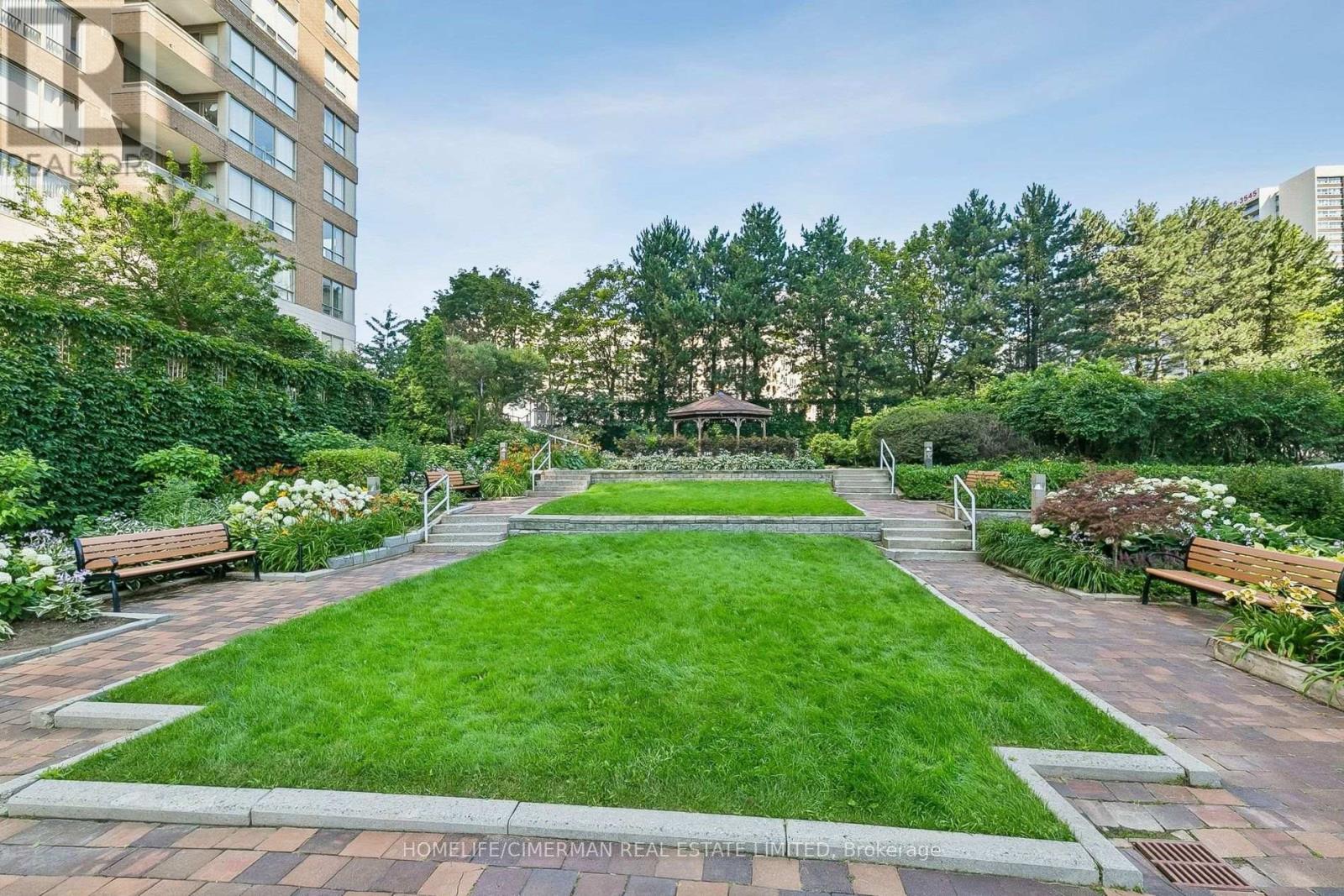 #1207 195 WYNFORD DRIVE - 36