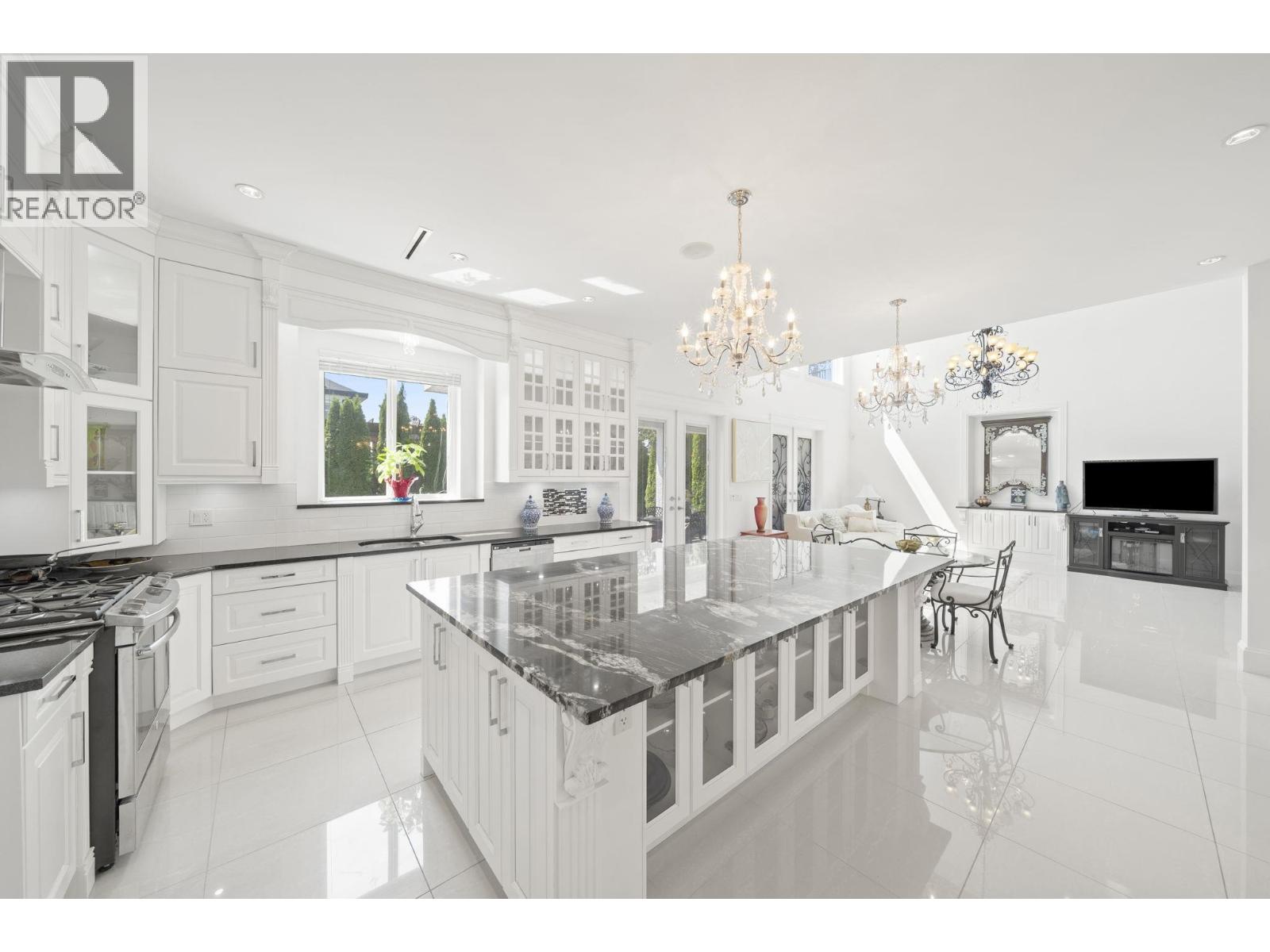4120 WESTMINSTER Highway, Richmond