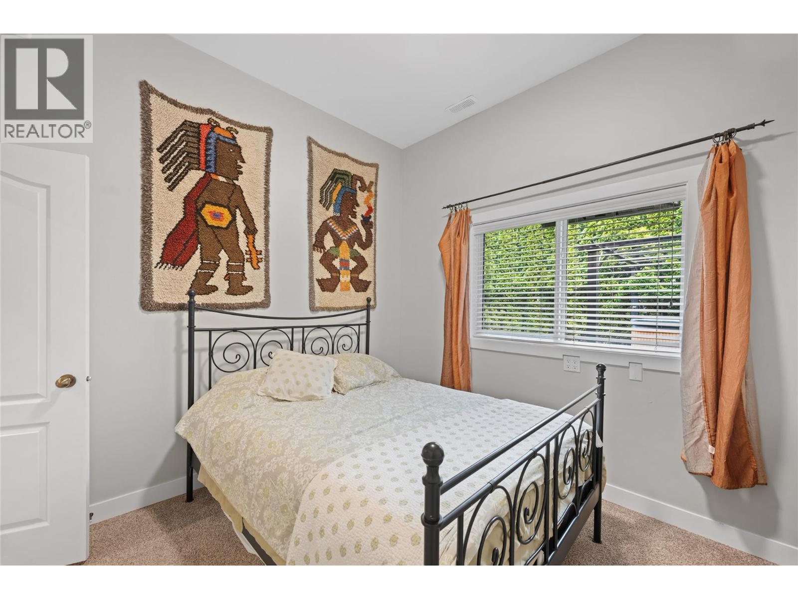 863 SERLE Court - 11