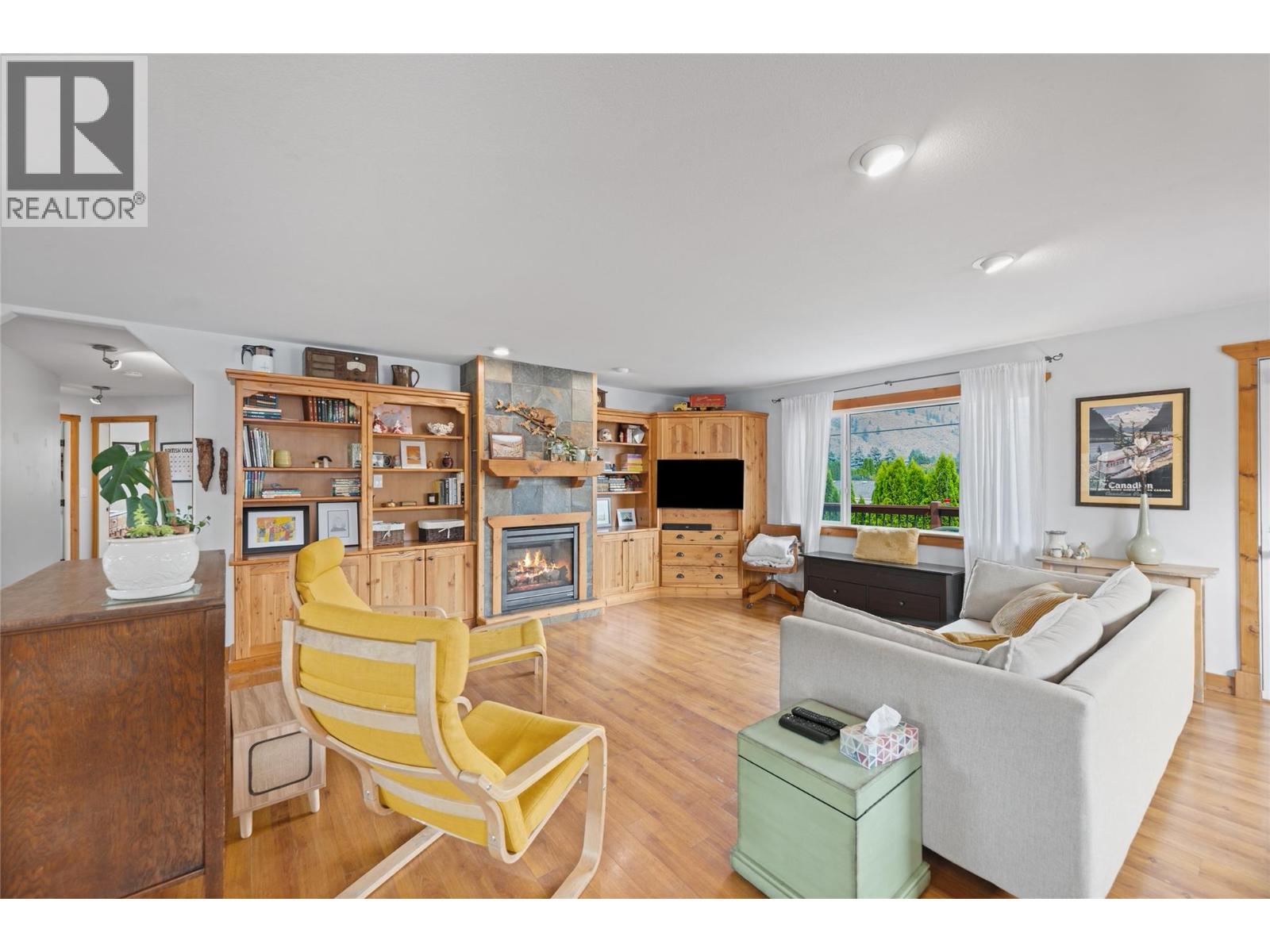 863 SERLE Court - 13