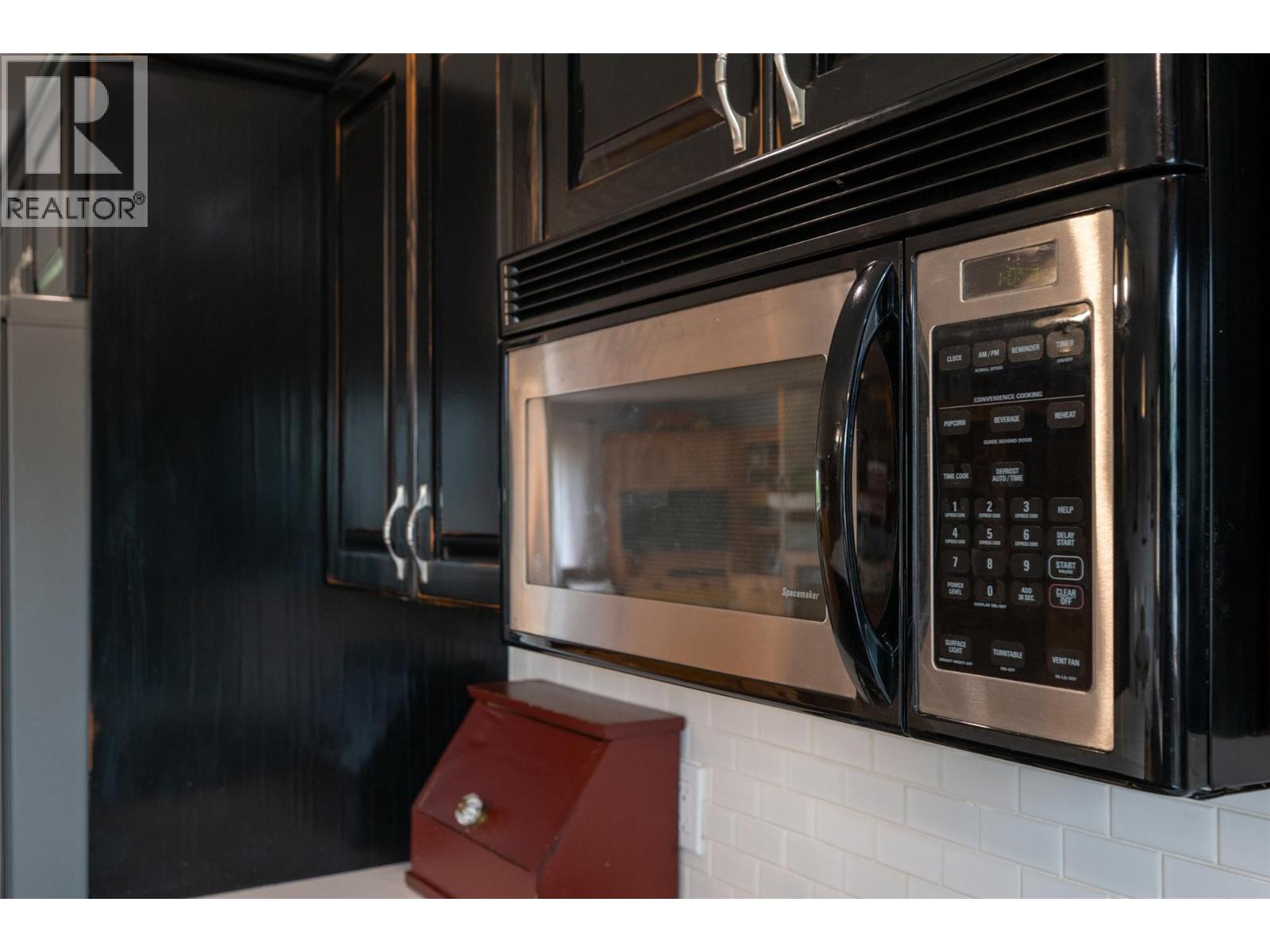 863 SERLE Court - 36