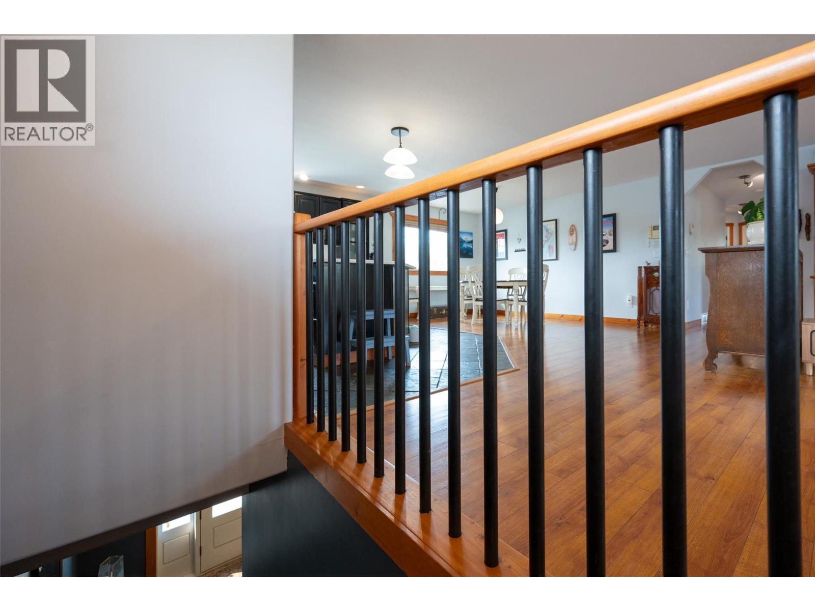 863 SERLE Court - 53