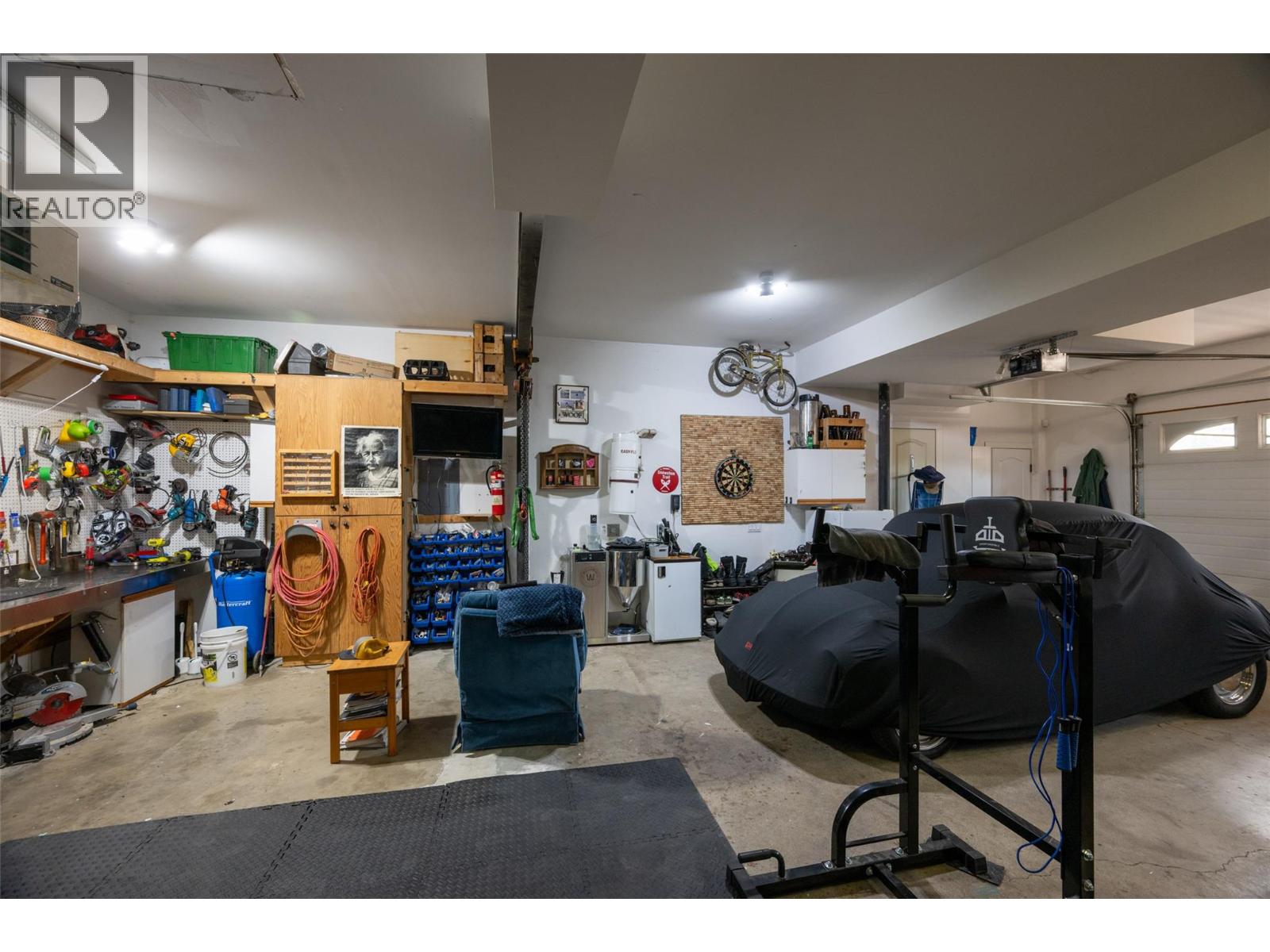 863 SERLE Court - 60
