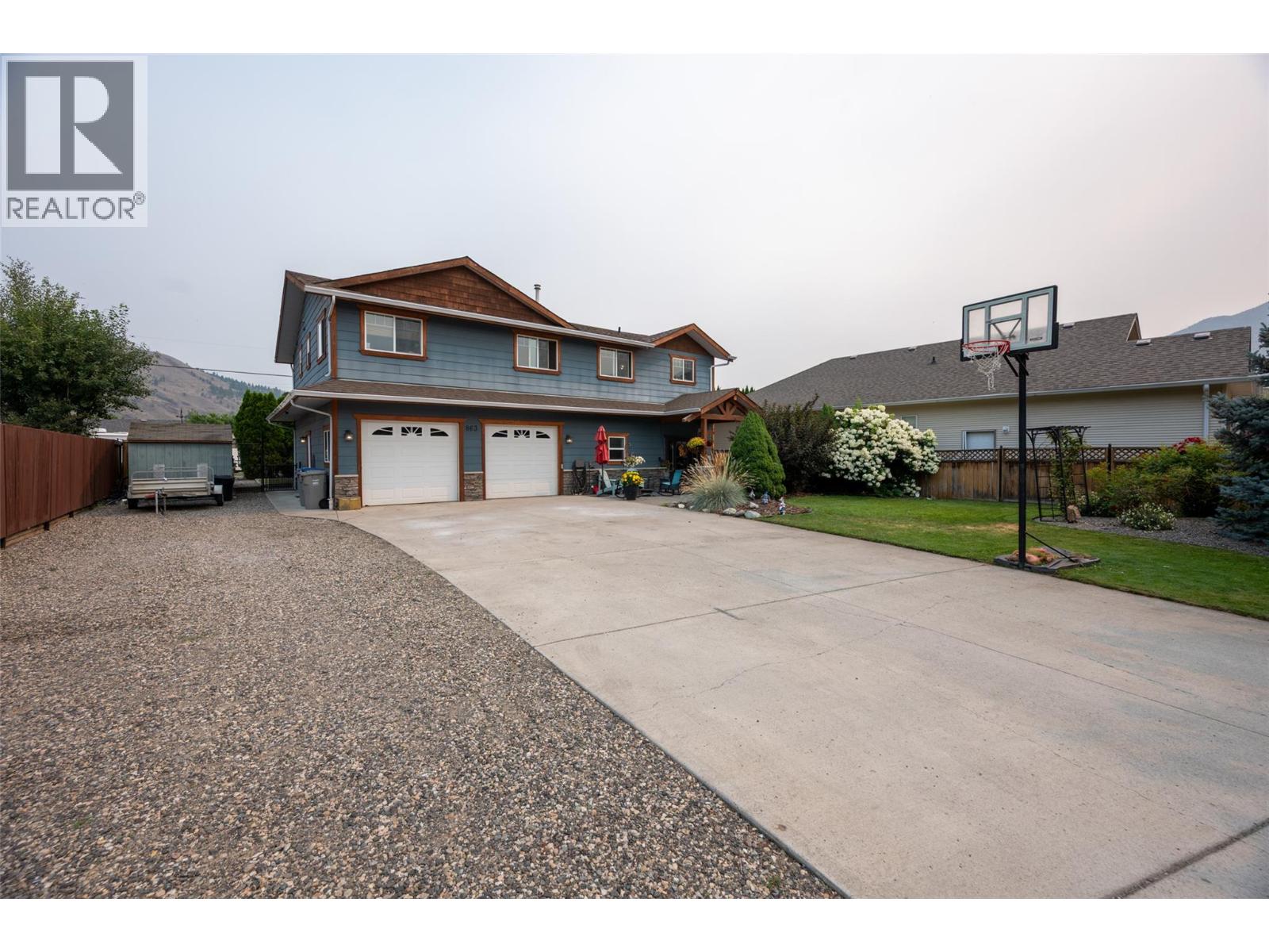 863 SERLE Court - 74