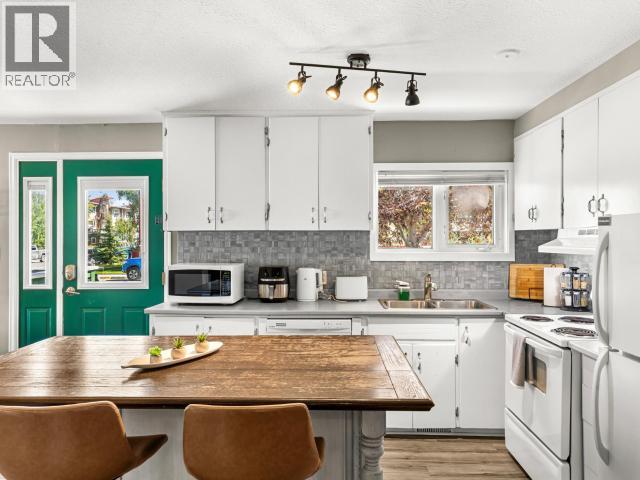 5078 5TH AVENUE - 10