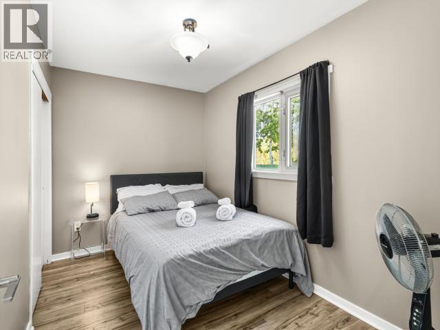 5078 5TH AVENUE - 17