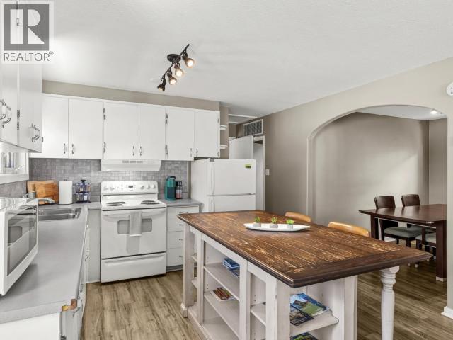 5078 5TH AVENUE - 9