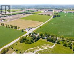 1008 Rainbow Valley Road W, Springwater, ON L0L2K0 Photo 11