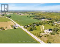 1008 Rainbow Valley Road W, Springwater, ON L0L2K0 Photo 12