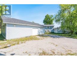 1008 Rainbow Valley Road W, Springwater, ON L0L2K0 Photo 7