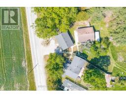 1008 Rainbow Valley Road W, Springwater, ON L0L2K0 Photo 9