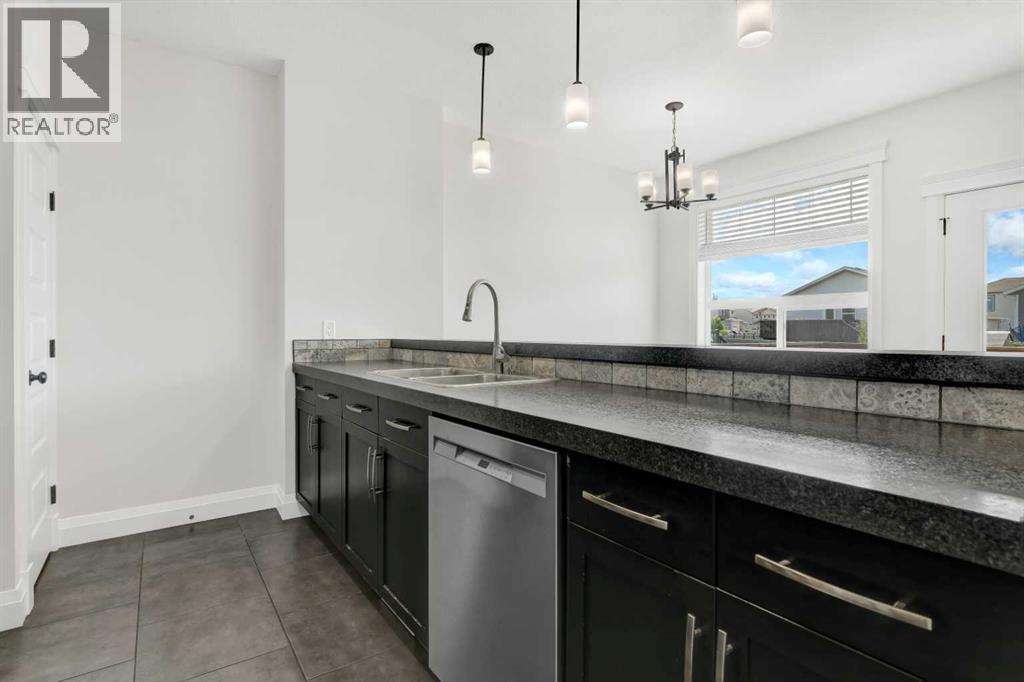 8006 112A Street - Image 9
