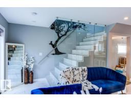 9526 109a Av Nw, Edmonton, AB T5H1G3 Photo 18