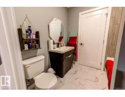 9526 109a Av Nw, Edmonton, AB T5H1G3 Photo 25