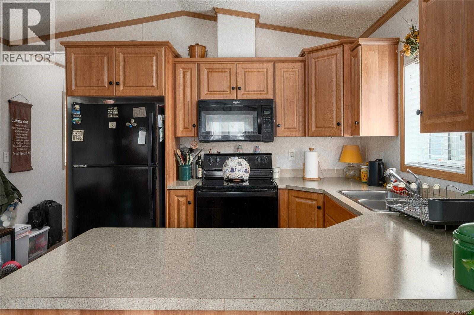 1 Honey Dr - Image 5