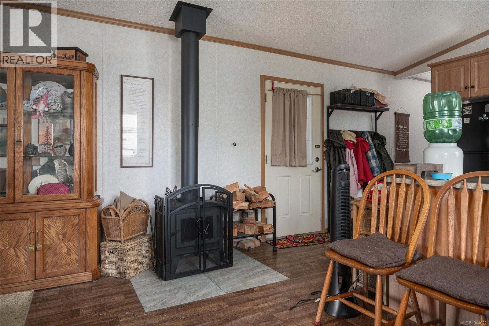 1 Honey Dr - Image 6