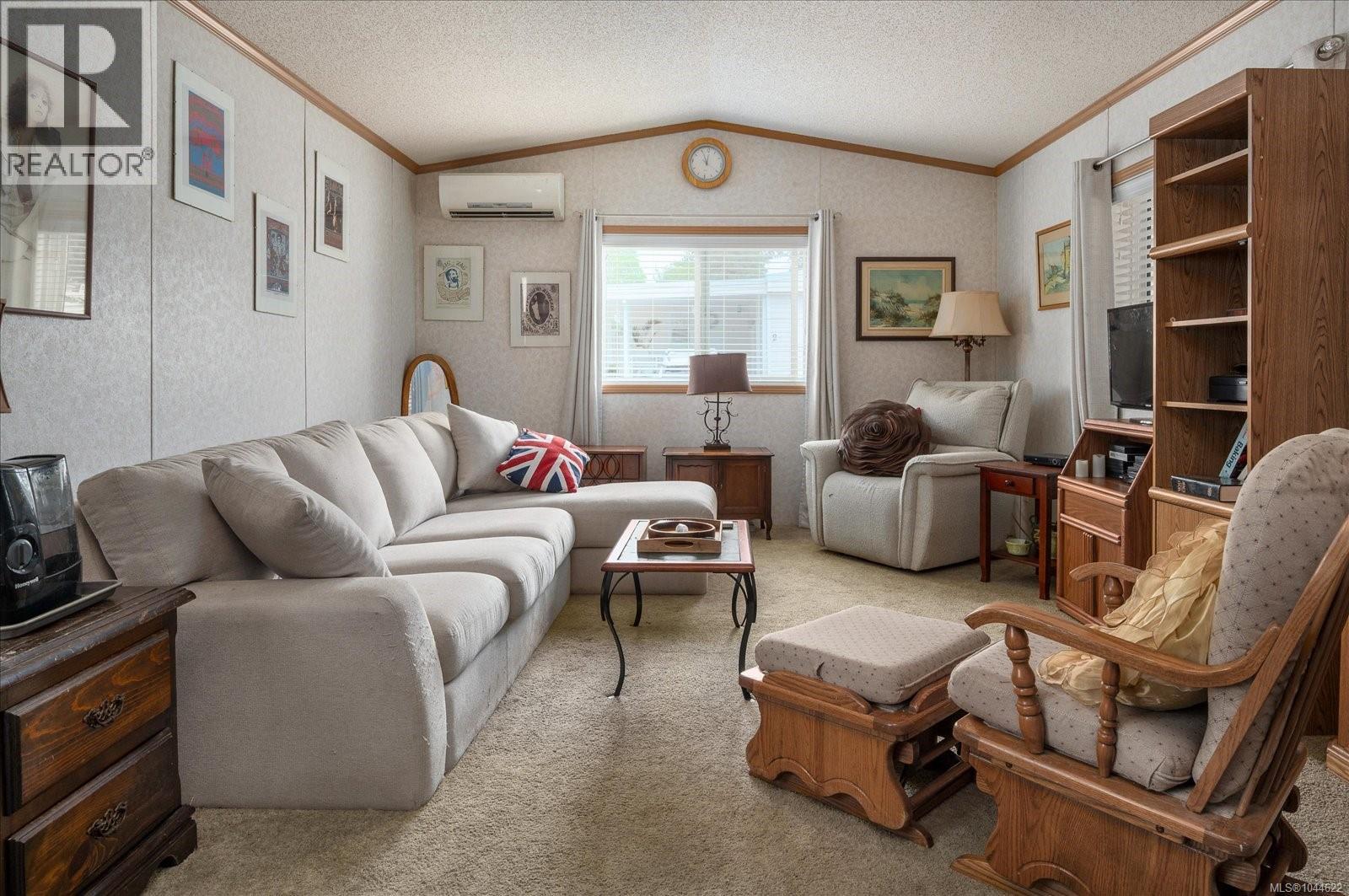 1 Honey Dr - Image 8