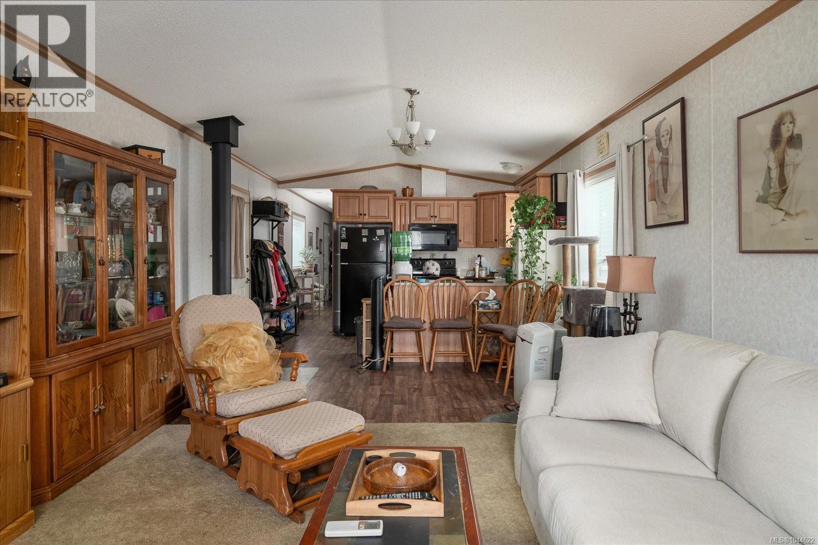 1 Honey Dr - Image 9