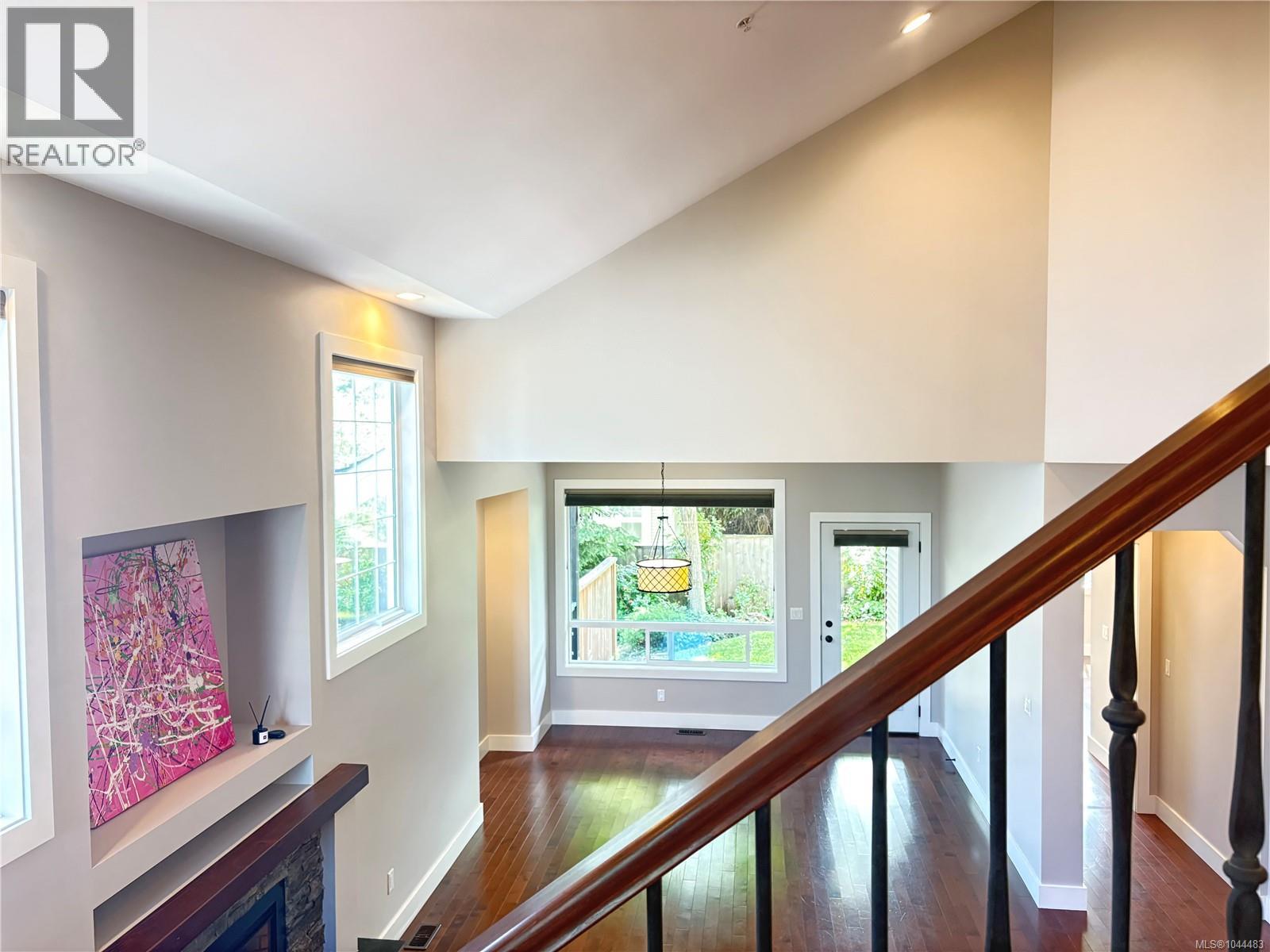 #101 6201 Lexington Pl - 22