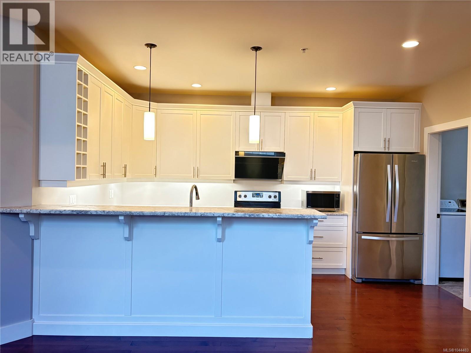 #101 6201 Lexington Pl - Image 9