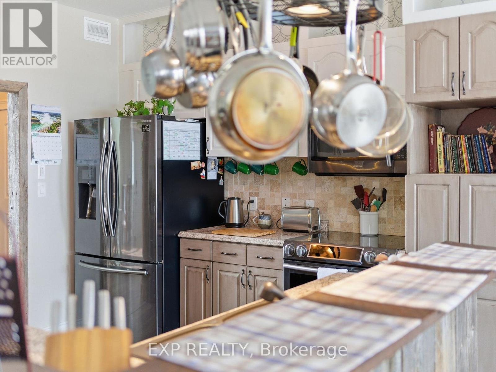516 ALLISON ROAD - 10