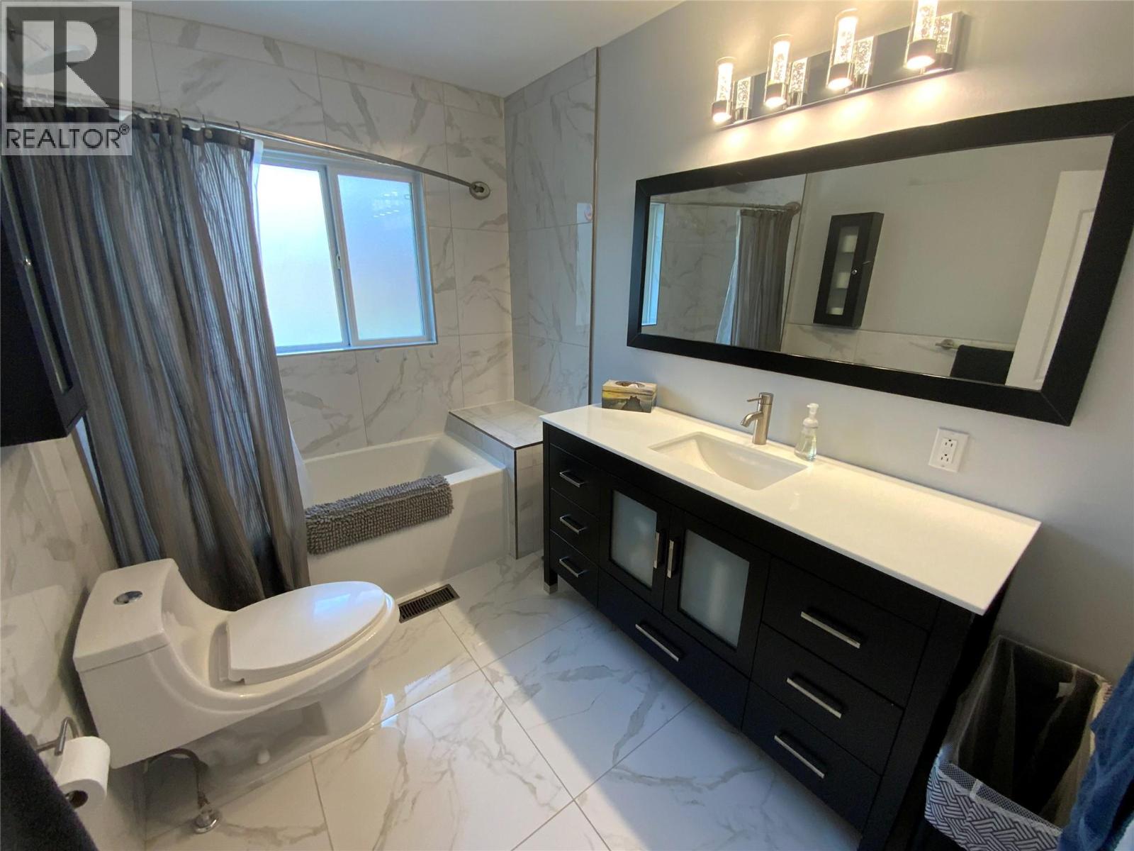 1134 WOODLANDS Drive - 15