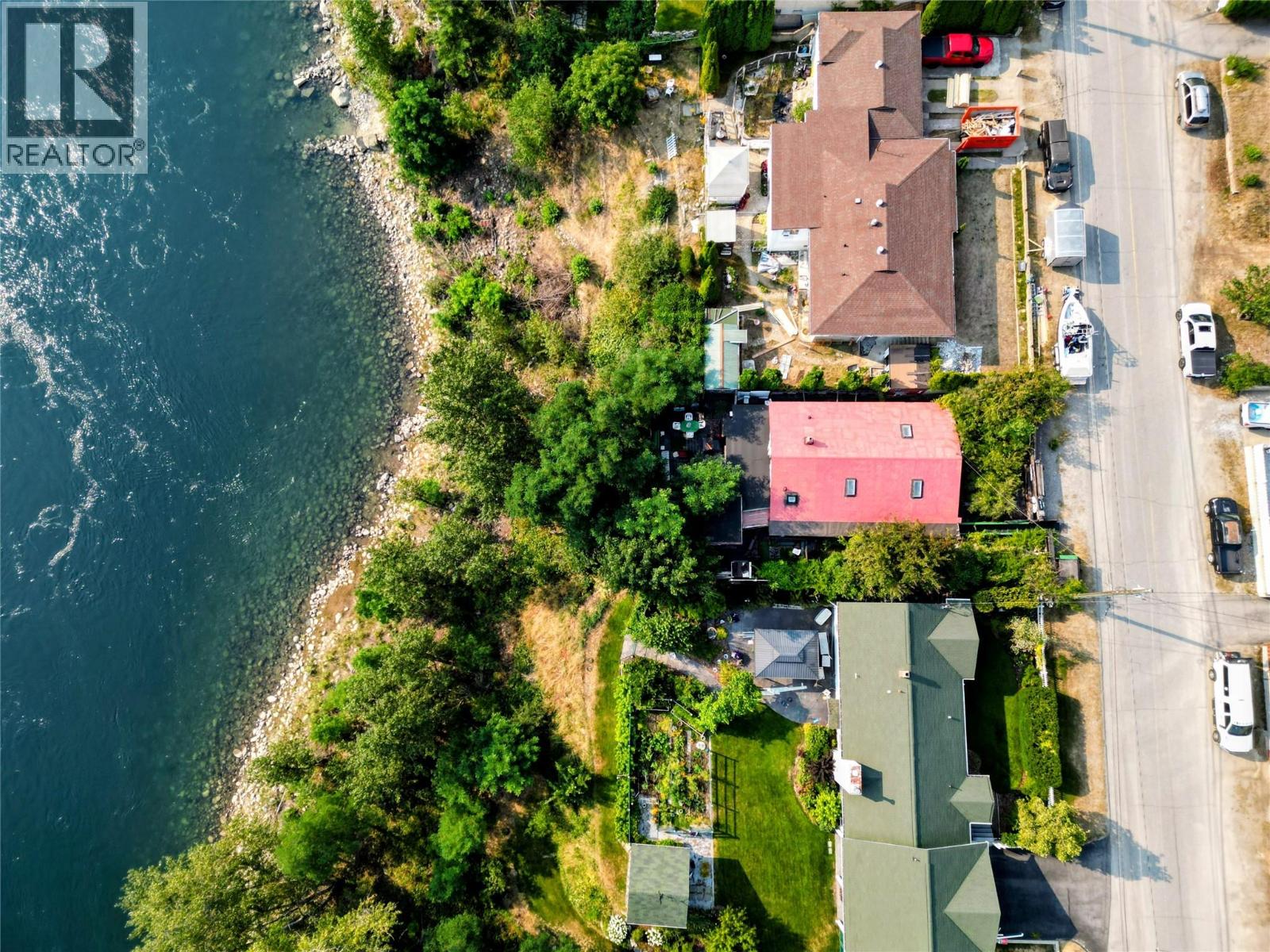 283 2nd Avenue - 2