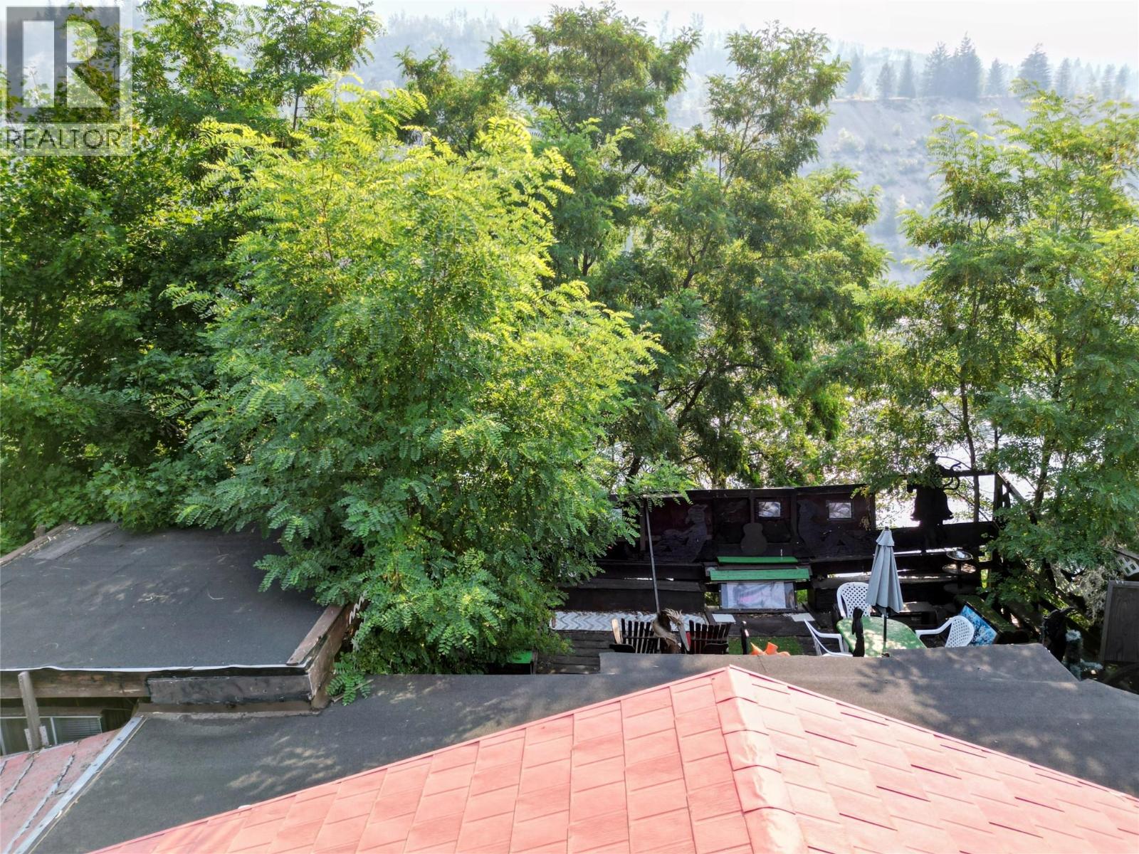 283 2nd Avenue - Image 24