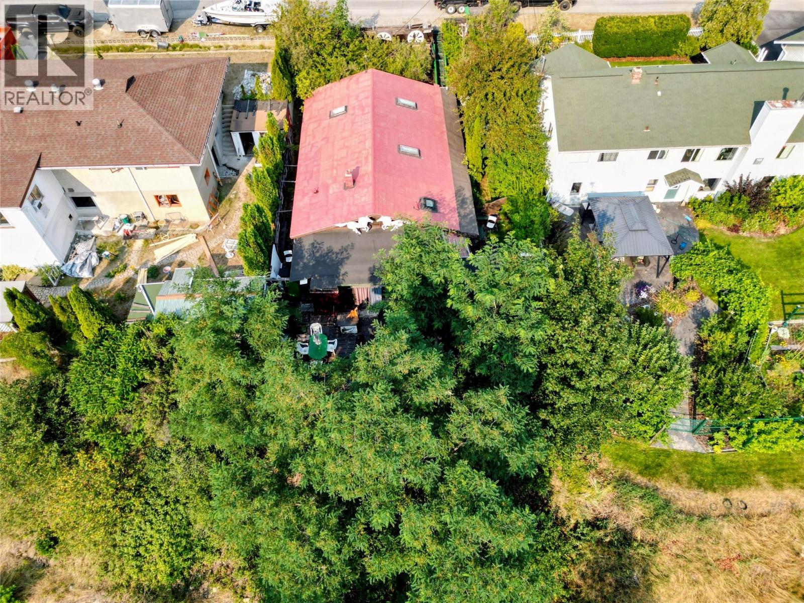 283 2nd Avenue - 28