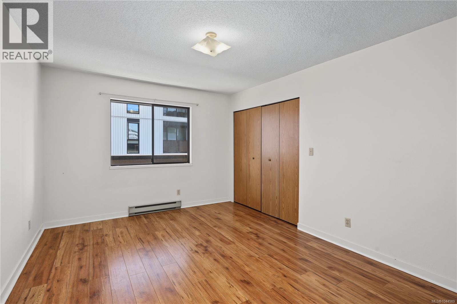 #302 755 Hillside Ave - 24