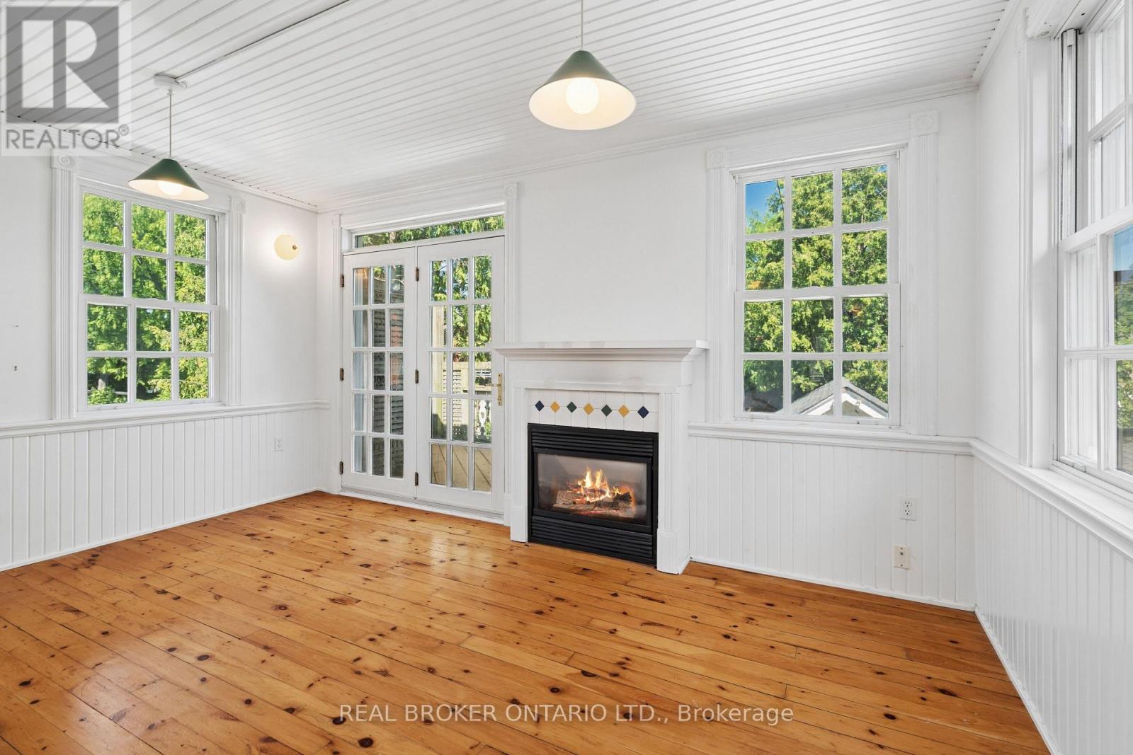25 SUFFOLK STREET W - Image 35