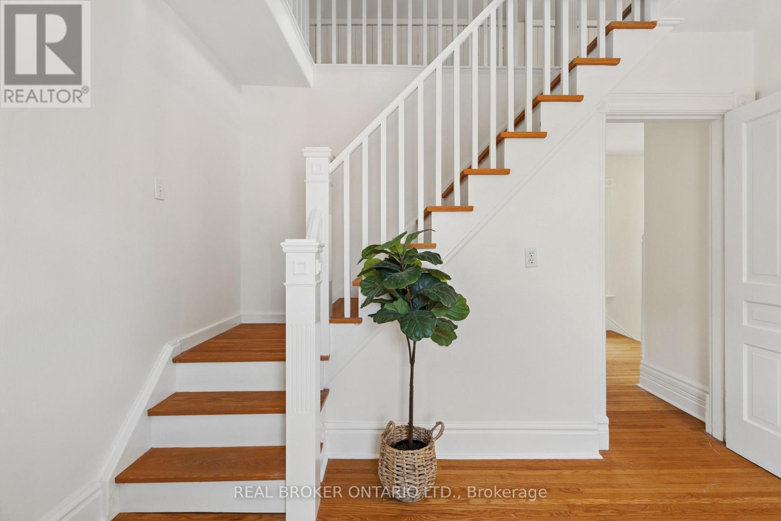 25 SUFFOLK STREET W - Image 41