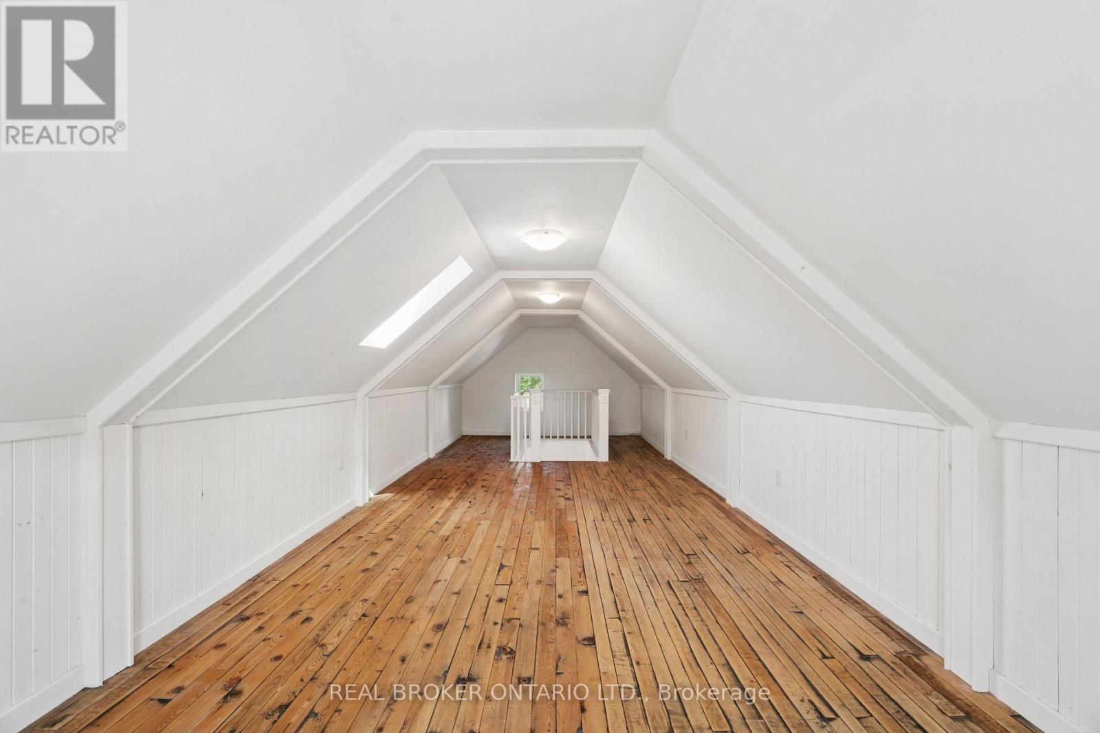 25 SUFFOLK STREET W - Image 43