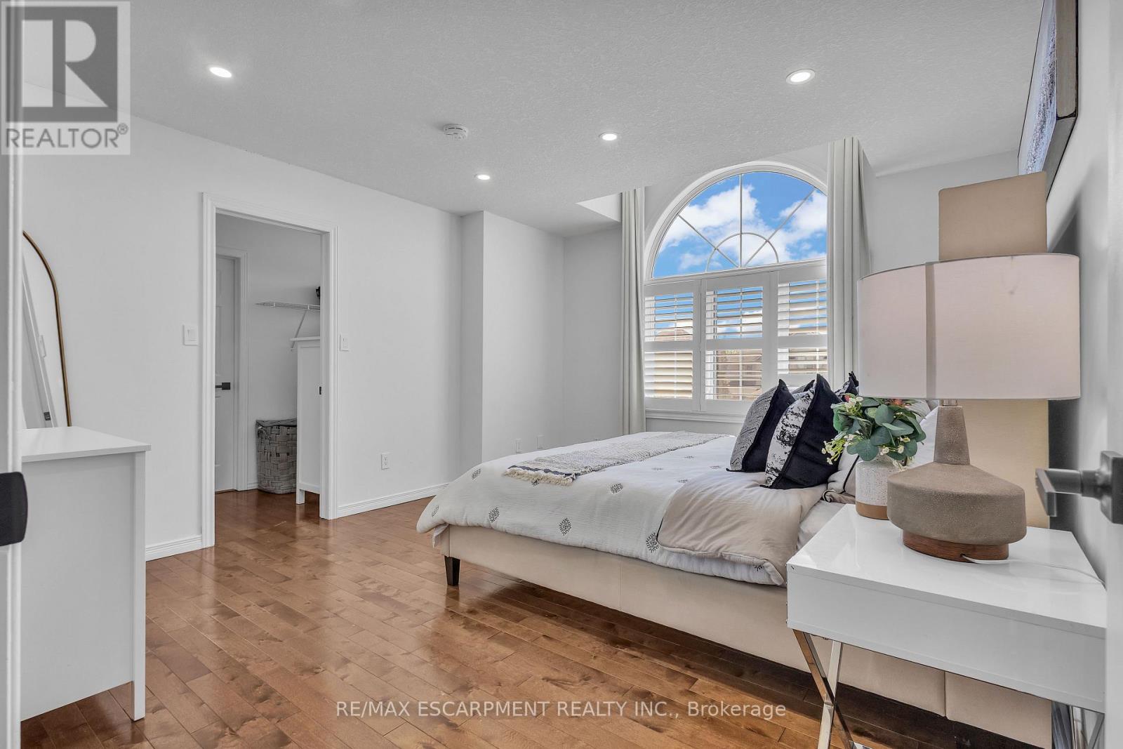 73 FITZGERALD DRIVE - Image 28
