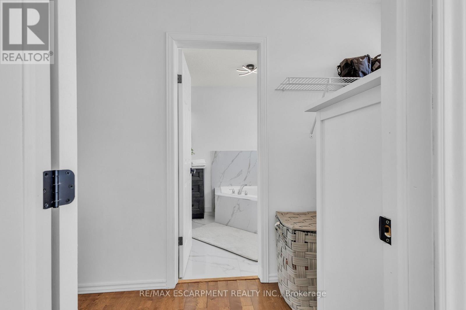 73 FITZGERALD DRIVE - Image 32