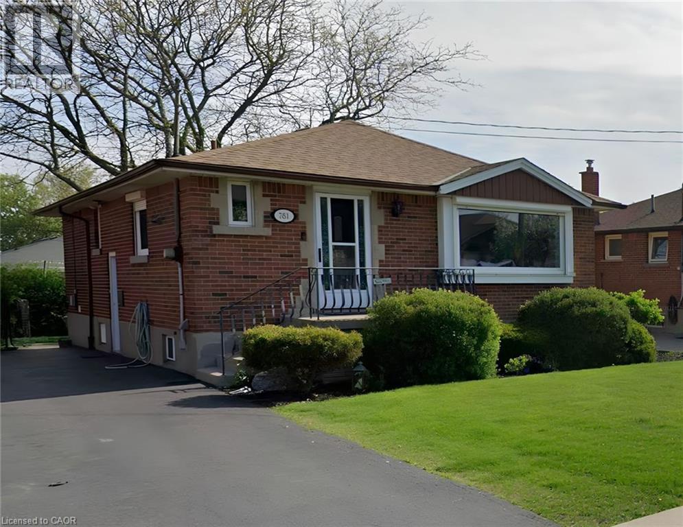 781 Ninth Ave. Unit Lower