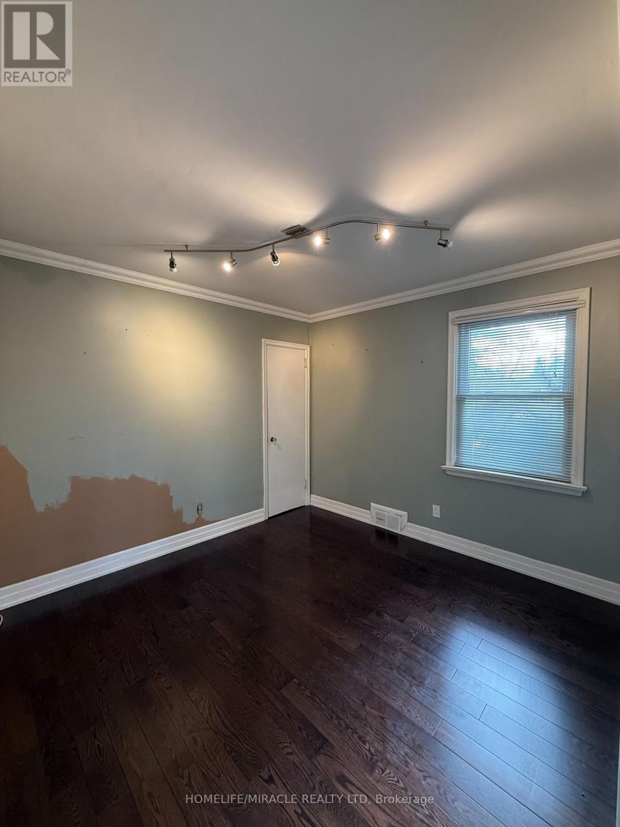 10 YORKTON BOULEVARD - 19