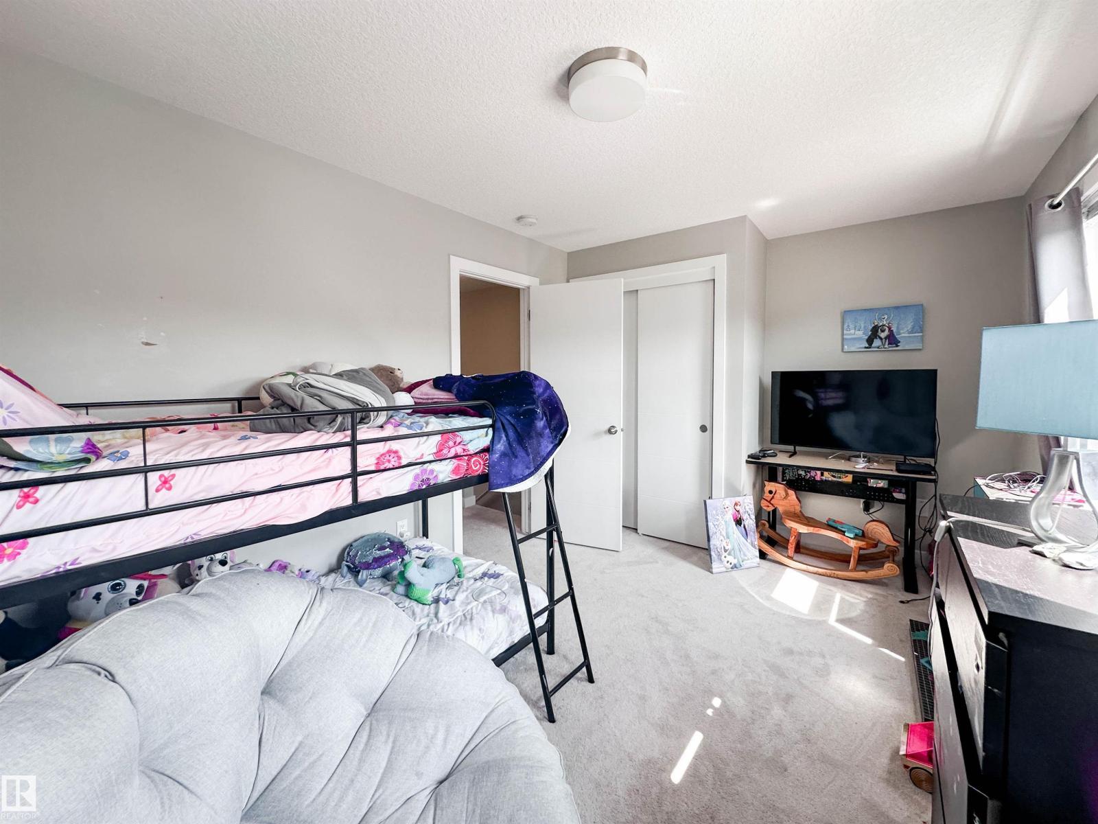 #89 600 BELLEROSE DR - Image 28