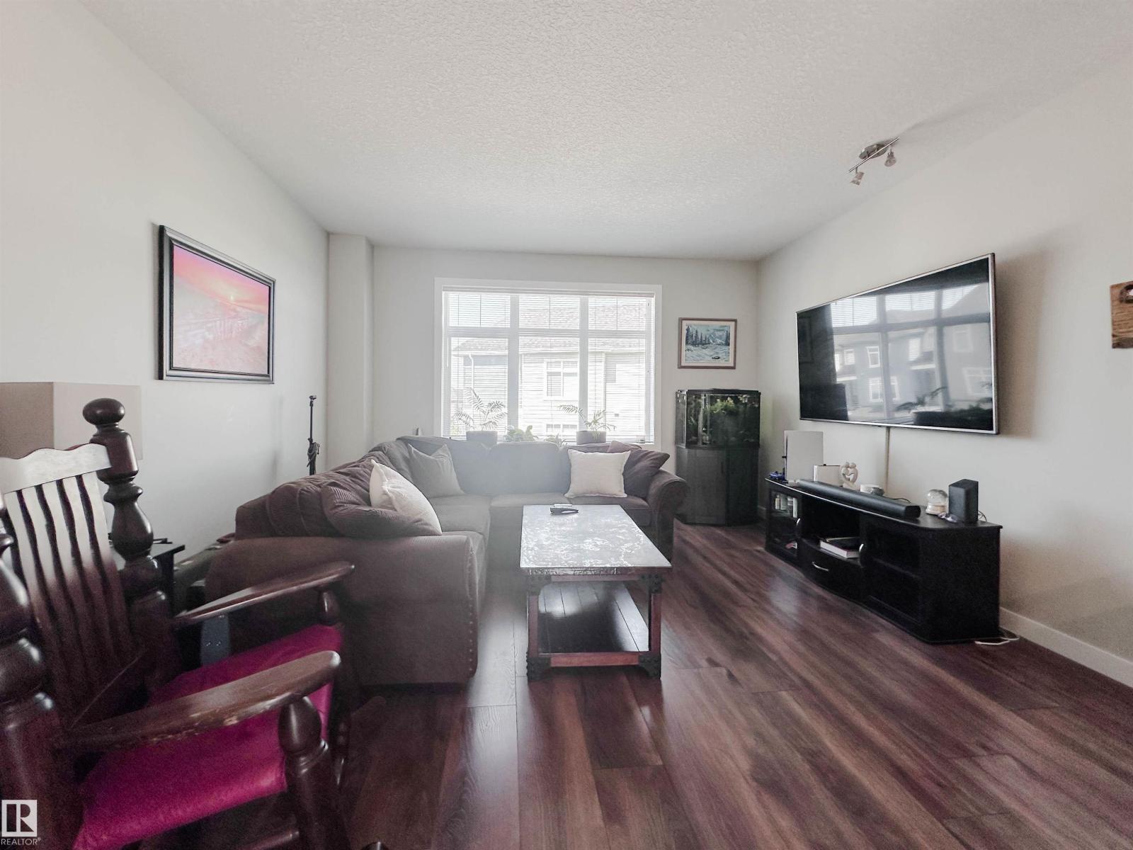 #89 600 BELLEROSE DR - Image 15