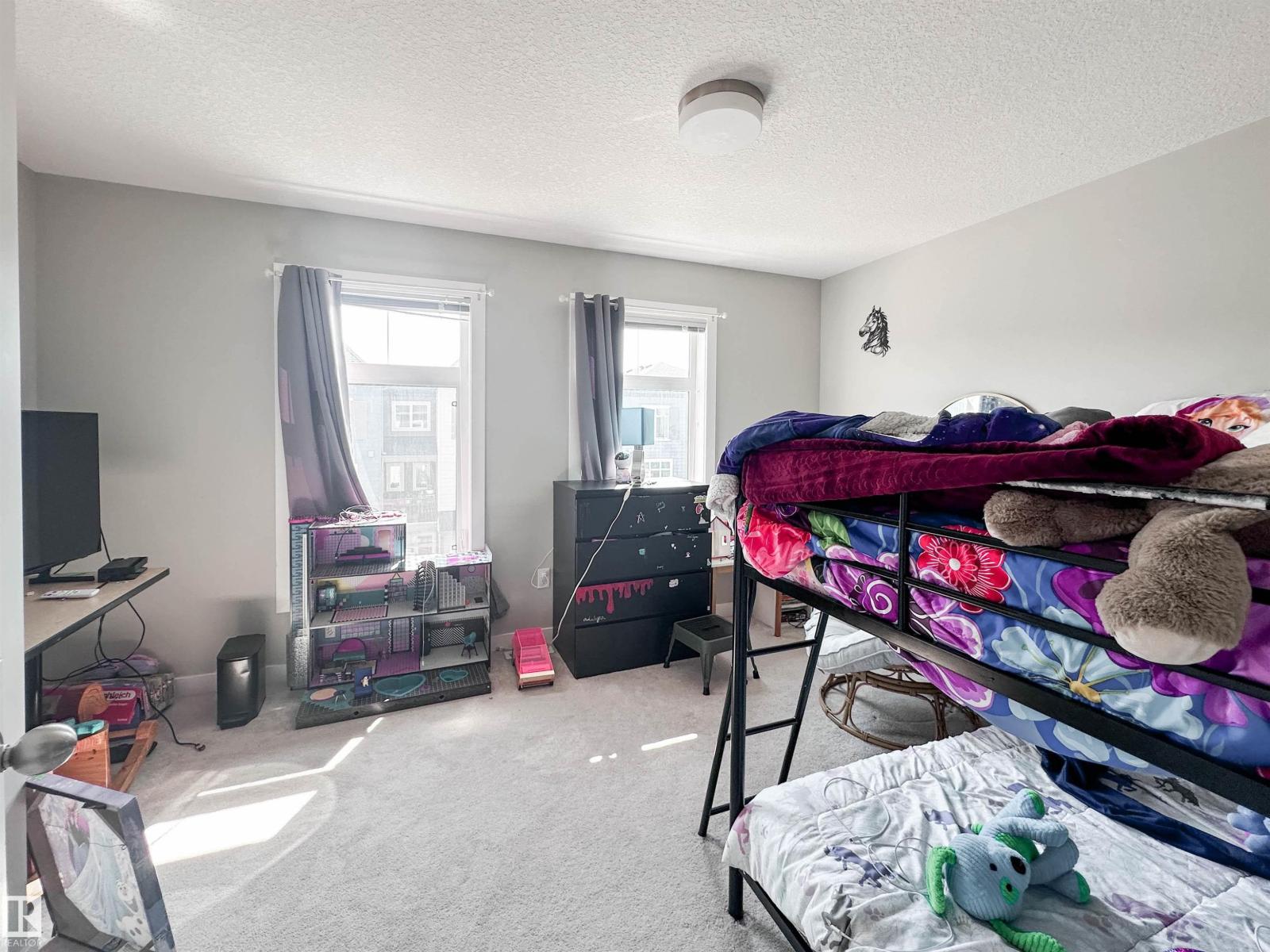 #89 600 BELLEROSE DR - 26