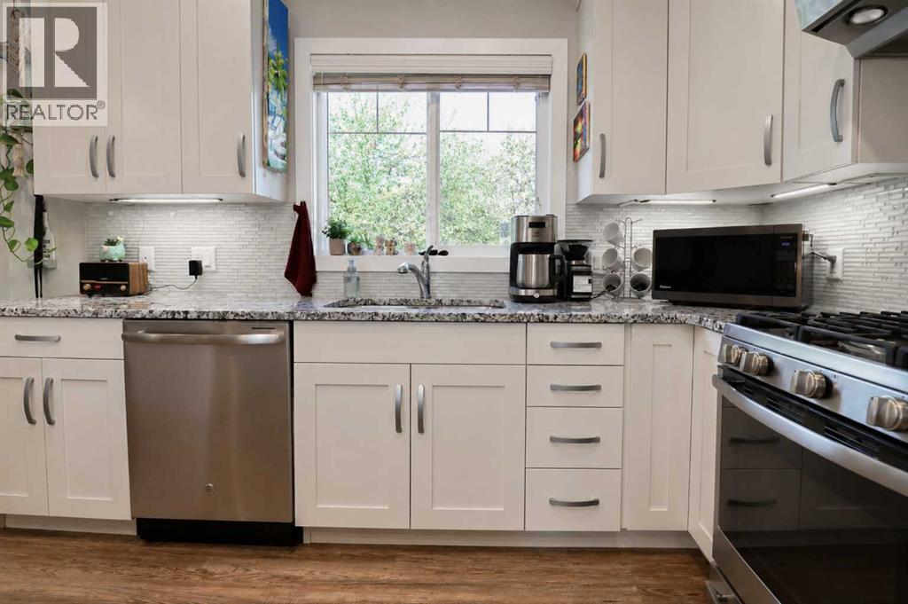 10118 96 Avenue - Photo 13