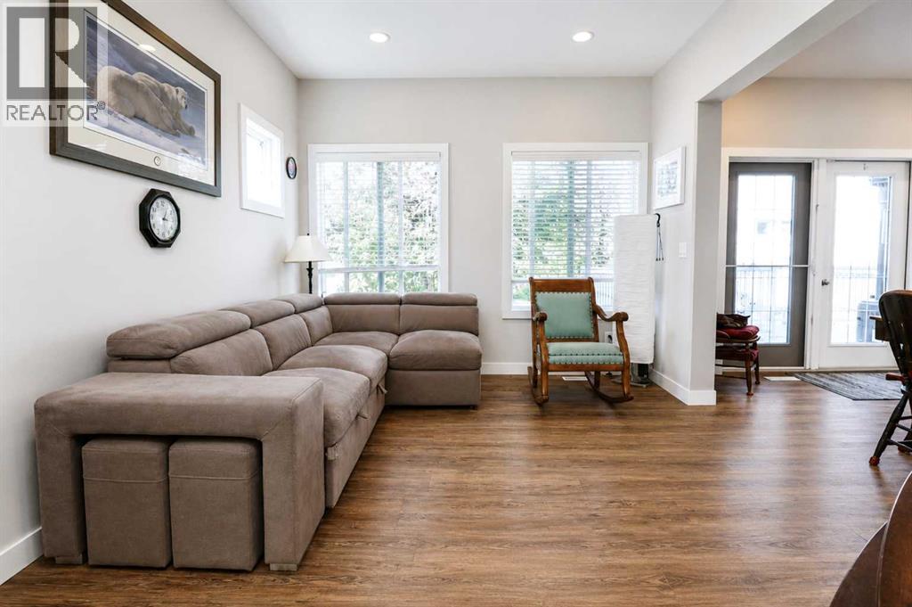 10118 96 Avenue - Photo 8