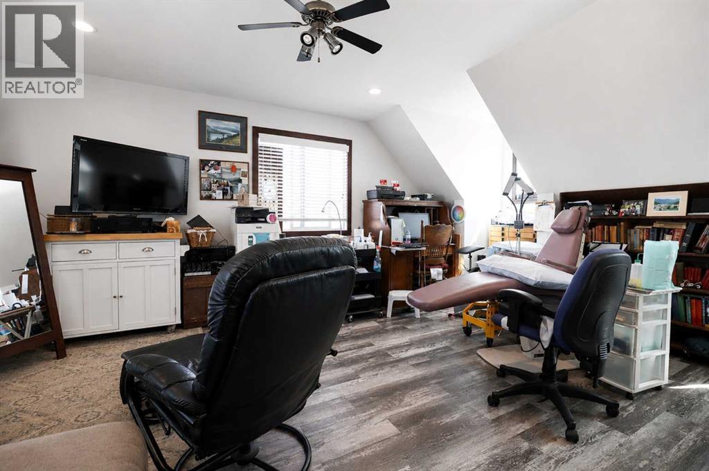 10118 96 Avenue - Photo 31