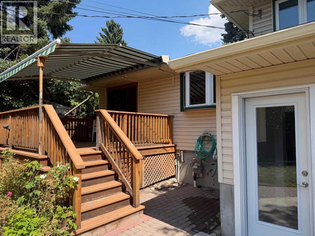 6407 Lombardy Crescent SW - Image 28