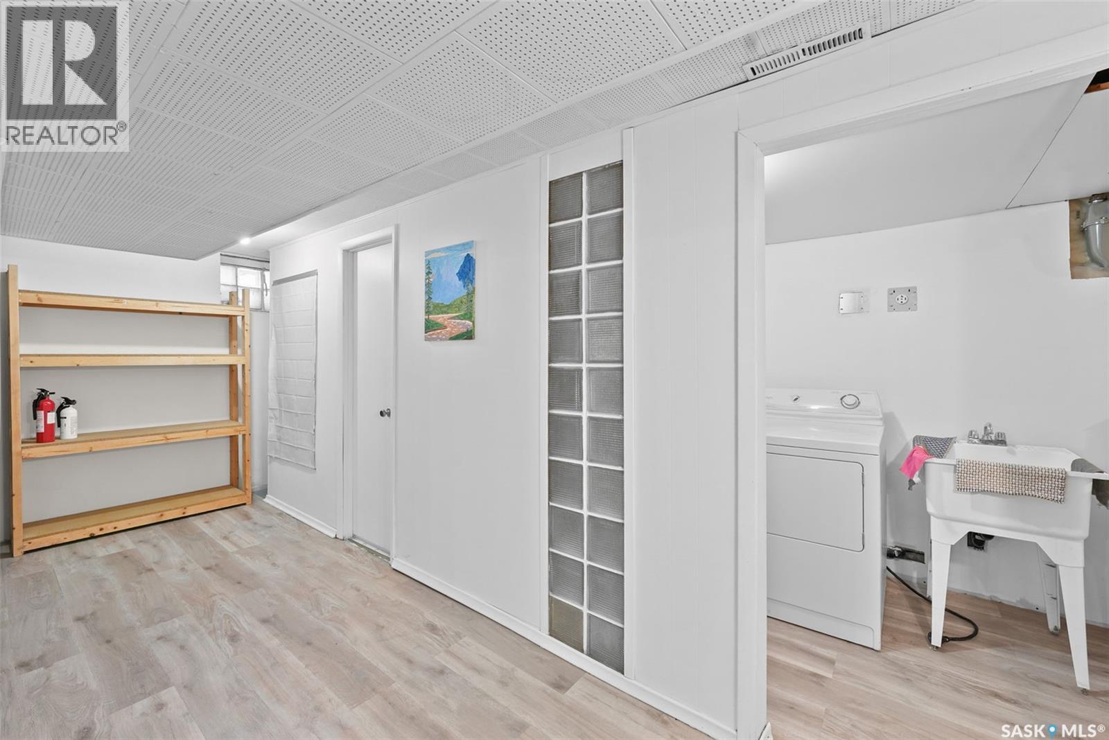 96 Marsh CRESCENT - Image 32